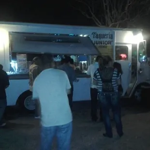 Truck is only open at night