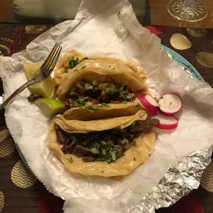 Three tacos to go!!!