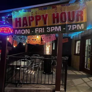 Happy hour now !