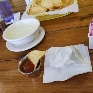 White queso, not from powder.
