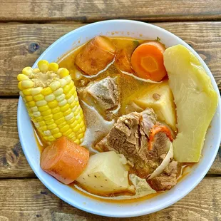 Fin de semana platillos 
Caldo de res