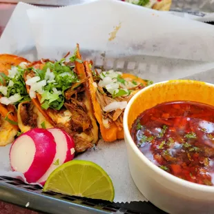 Quesa birria tacos