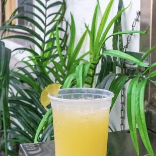 PINEAPPLE AGUA FRESCA