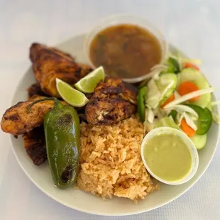 GRILLED CHICKEN PLATE
PLATO DE POLLO ASADO