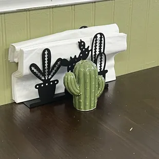 Cute napkin holder &amp; salt
