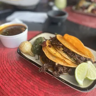 Tacos de Birria de Res