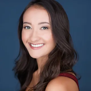 Laura J.