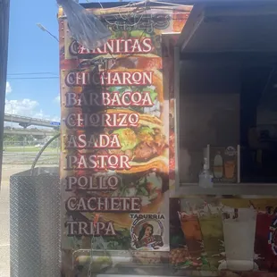 Meat options Cachete is the beef cheek, the guy in front of me said it is the best taco for him.