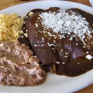 Mole Enchiladas