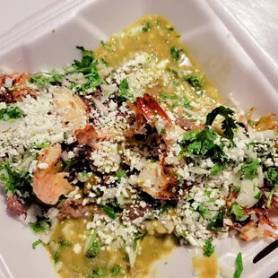 HUARACHE DE CARNE ASADA Y CAMARONES