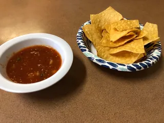 4 Caminos Restaurant