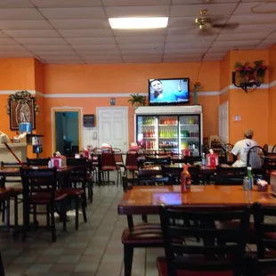 Pretty spacious tables