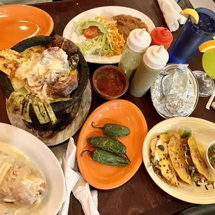 A lil bit of everything! Family Style!
