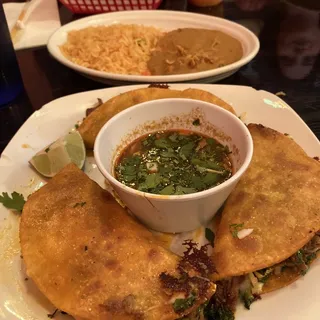 Birria or Barabacoa en Platillo
