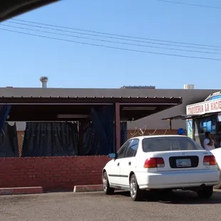 Parking is no problem at this taqueria.