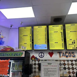 Inside (instagram: wooneats)