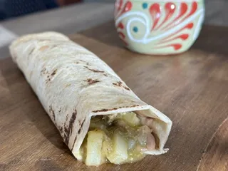 Arreburro Burritos y Quesaguisados