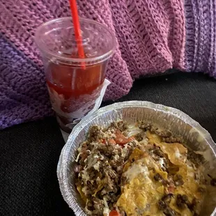 Beef nachos and margarita to go
