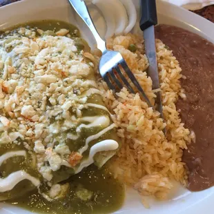 Chicken enchiladas with verde sauce