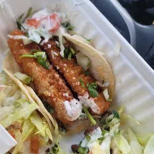 2 Fish tacos