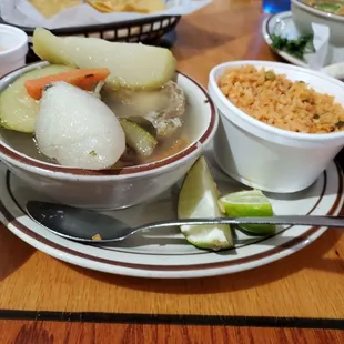 Caldo De Pollo