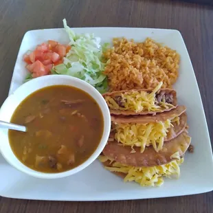 Crispin tacos plate