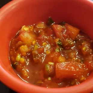 The good chunky salsa but way to small for all the chips.