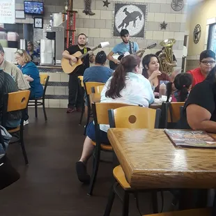 Neighborhood mariachis!!! Only in San Antonio!!! Supercool! They were pretty good.