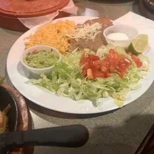 Comes with the car Carne Asada Platillo (Guac was good)