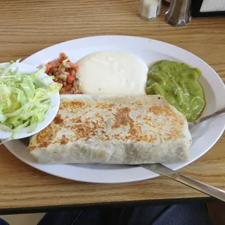 La Gigante Quesadilla