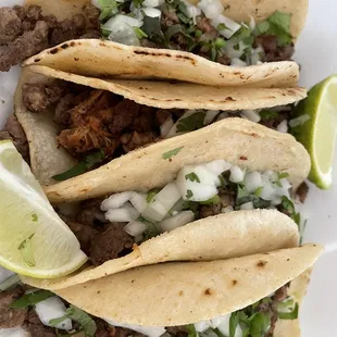 Tacos de Asada (corn tortilla steak tacos)
