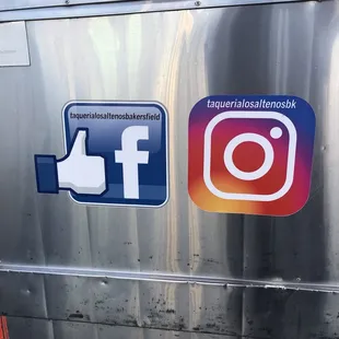 a facebook like button and a twitter like button