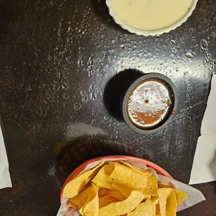 Chips and cheese dip was the only good thing here
