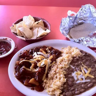 a plate of mexican food