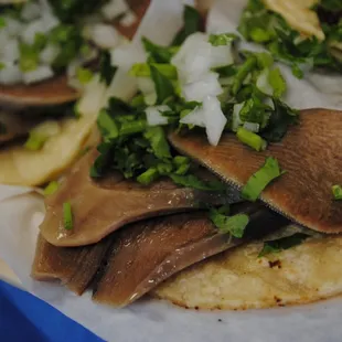 Tacos de Lengua