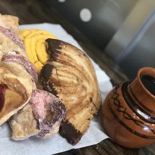 dough desserts, donuts, food