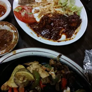 Midway thru camarónes a la diabla &amp; chicken\beef fajitas  11.25/10.99respectively!