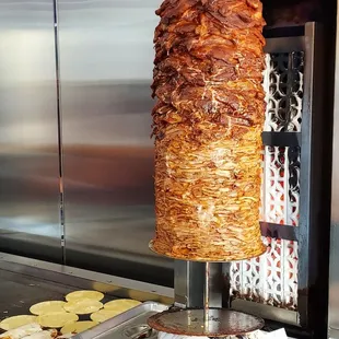 Al pastor trompo