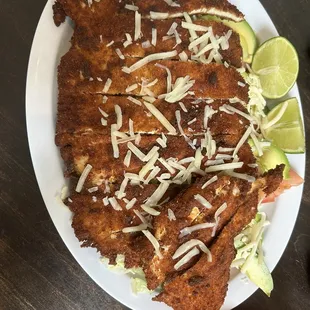 ensalada milanesa de pollo