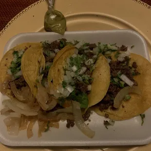 4 tacos