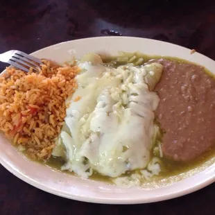 Enchiladas verdes with fajita beef