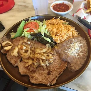 Carne asada plate.