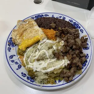 Chilaquiles with asada