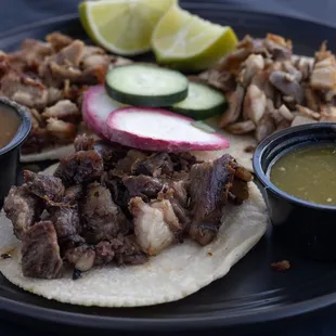 Cabeza , buche , carnitas