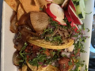 Tacos El Barullo