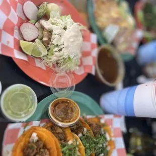 Tacos De Birria y una Tostada De Pollo.