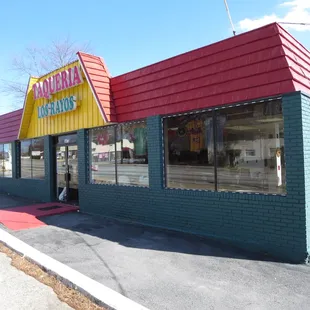 Storefront. Clairmont Road side.