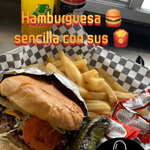 Hamburguesa  sencilla con papas