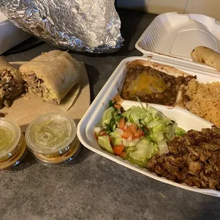 Burrito Regular and carnitas plate