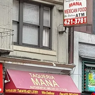 a mexican food restaurant